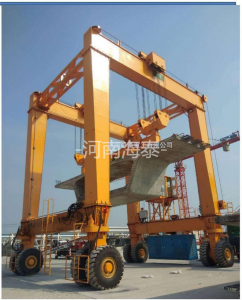 澳大利亚-液压轮胎提梁机-YTL60+60t-9.5m