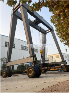 钮重-轮胎式起重机-MGT50t-12.8m